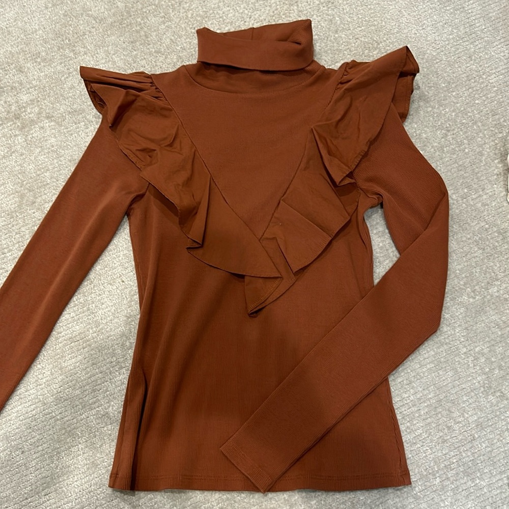 Veronica beard jean ribbed ruffle turtleneck top rust color XS excellent cond